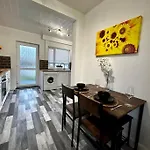 A Stones Throw From The Beach! * Vickerstown