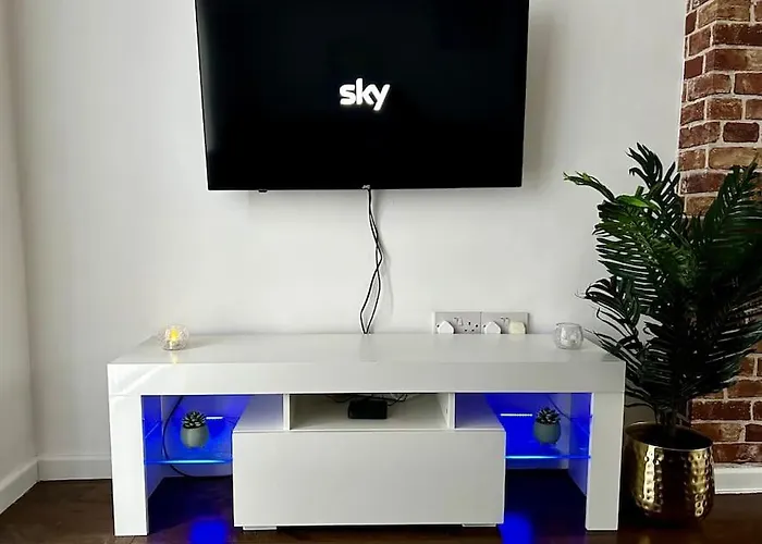 A Stones Throw From The Beach!