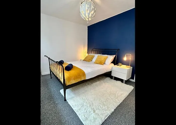 בית נופש A Stones Throw From The Beach! Vickerstown