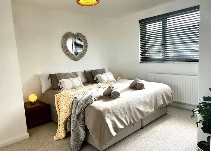 בית נופש A Stones Throw From The Beach! Vickerstown